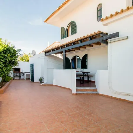 Aqua Marinha In Gale-albufeira Holiday home