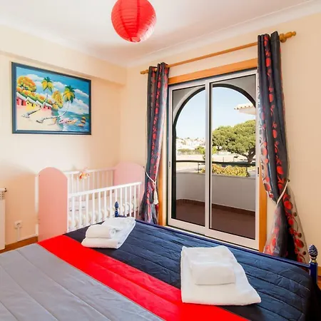 Aqua Marinha In Gale-albufeira Holiday home *