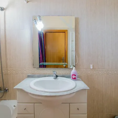 Holiday home Aqua Marinha In Gale-albufeira