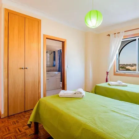 Aqua Marinha In Gale-albufeira Holiday home